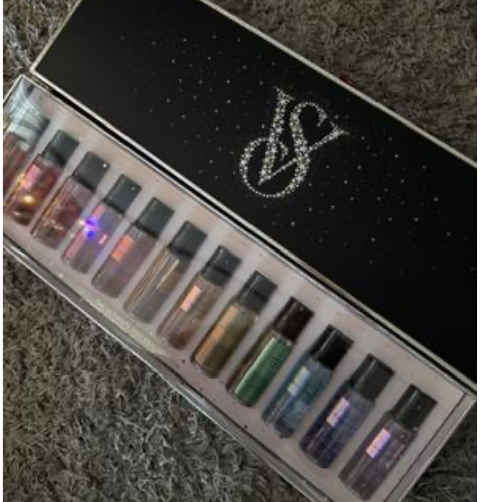 New
BODY FRAGRANCE
Ultimate Mist Discovery Gift Set